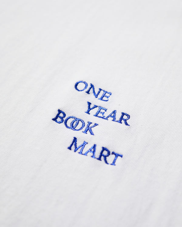 So many books Tee