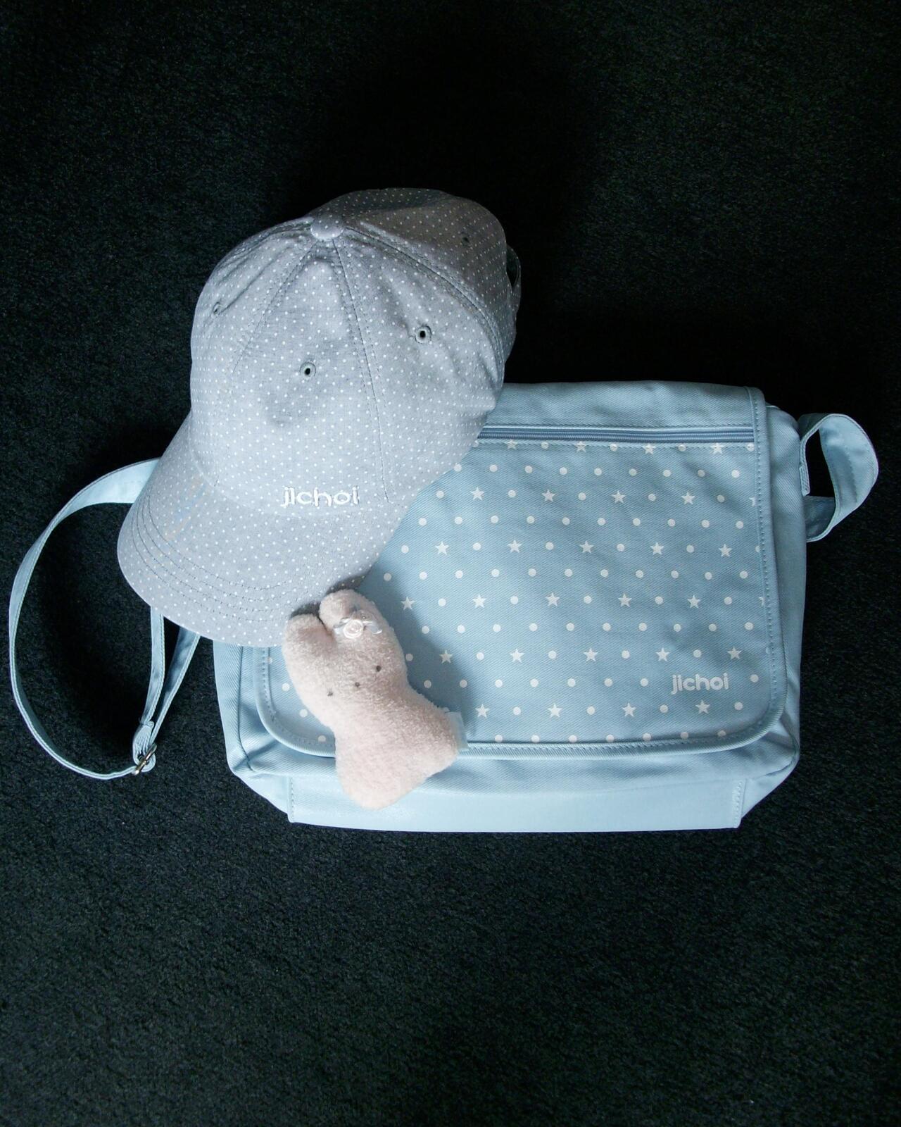 Dotted Cap