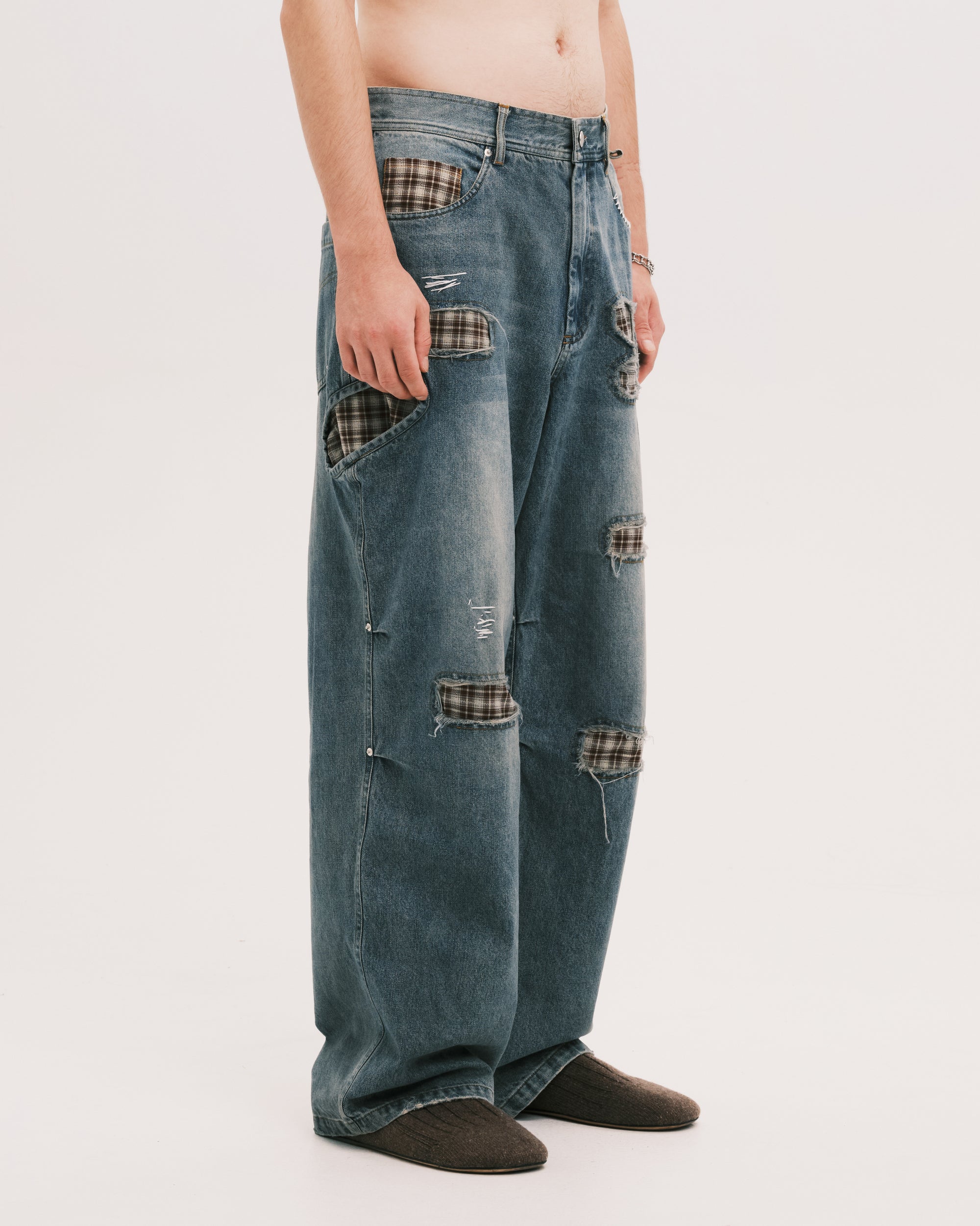 Patch denim pants