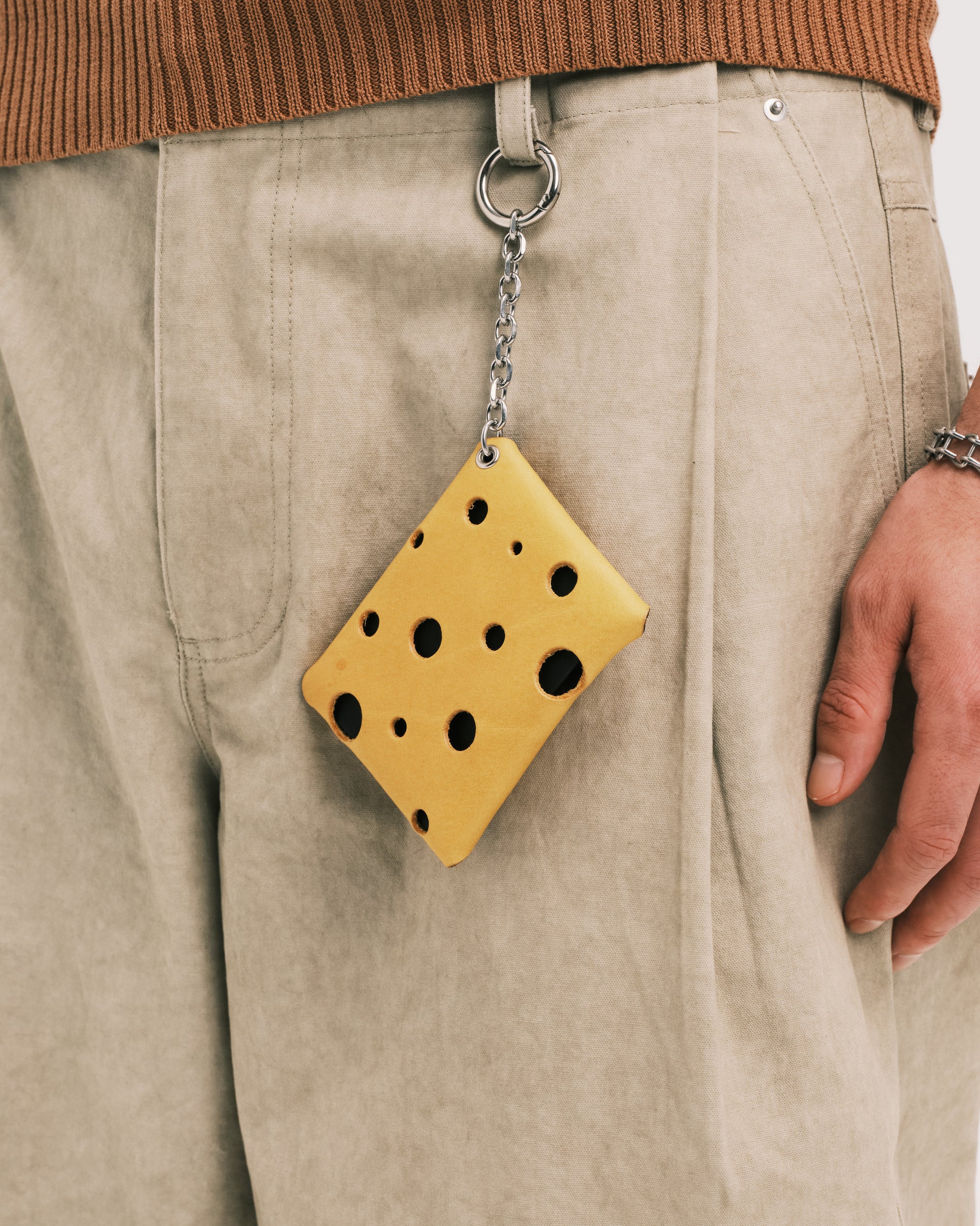 Cheese coin case